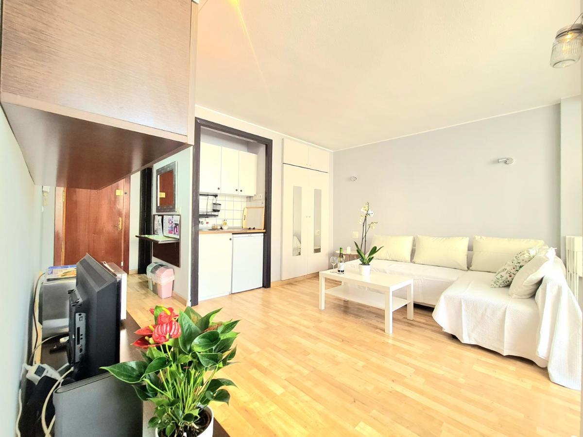 Aa Guest - El Mono De Torre Del Mar Eco Apartment Extérieur photo