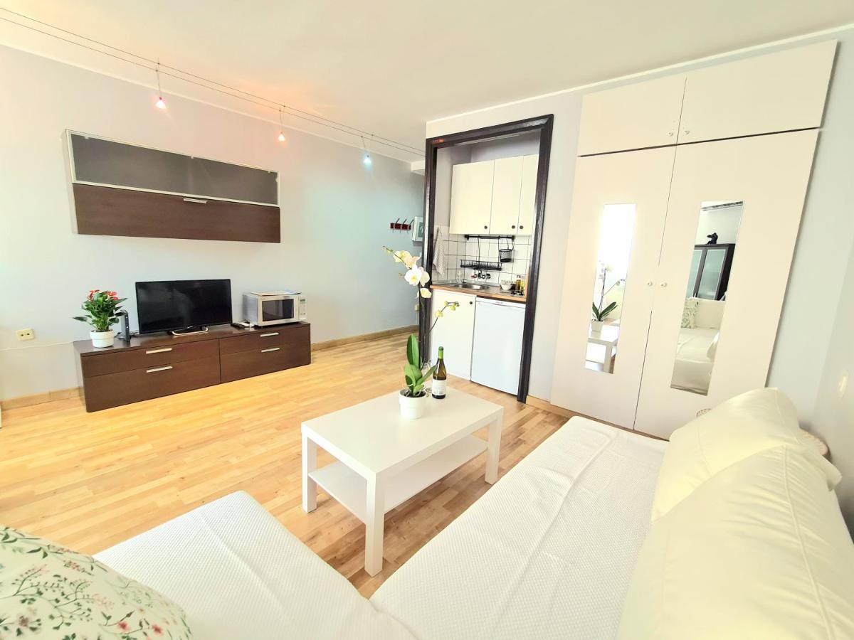 Aa Guest - El Mono De Torre Del Mar Eco Apartment Extérieur photo